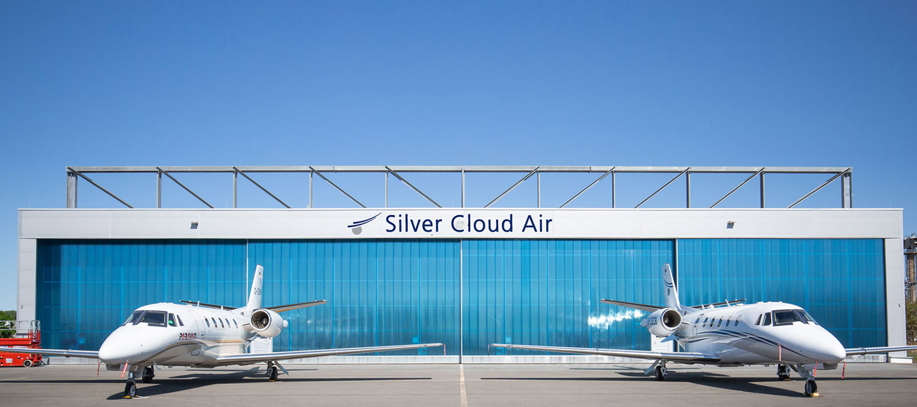 Silver Cloud Air - Hangar