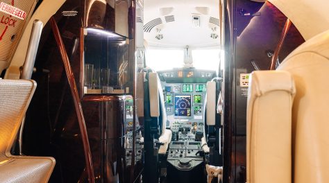 Cockpit CHDJ